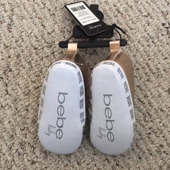 👶🏻 NWT Rose Gold Bebe baby shoes 👶🏻 - Picture 3 of 4